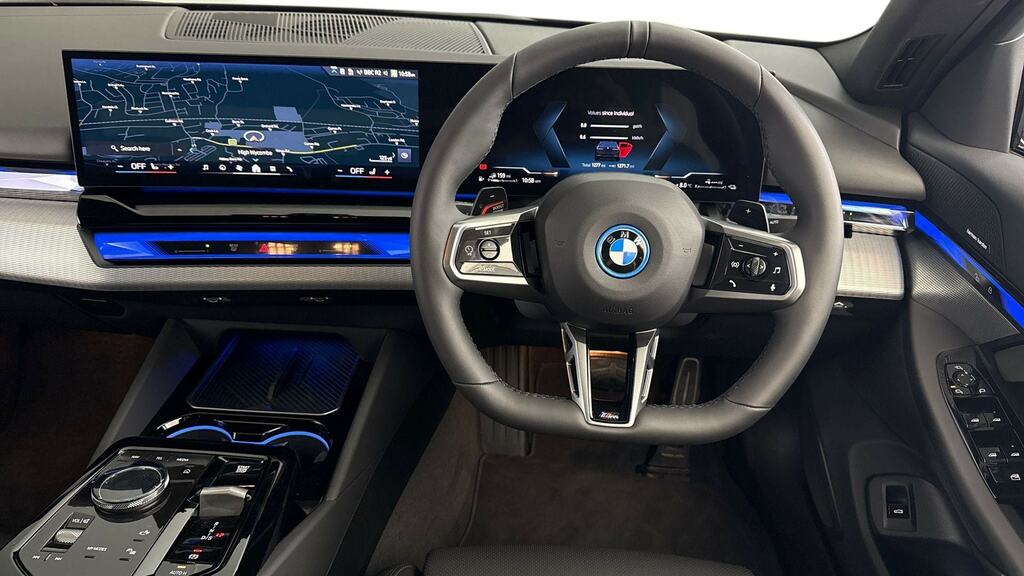 BMW 5 Series 530E M Sport Black #5