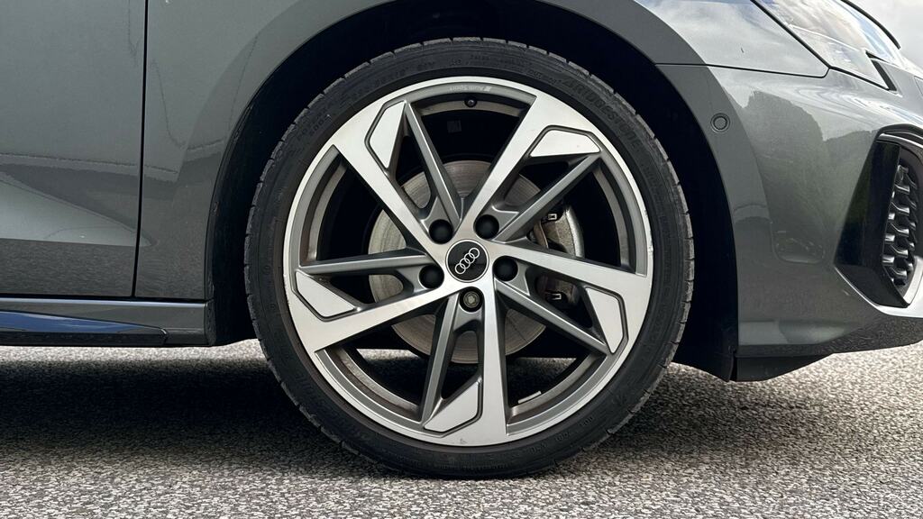 Audi A3 35 Tfsi Edition 1 S Tronic Comfortsound KD23HDK Grey #5