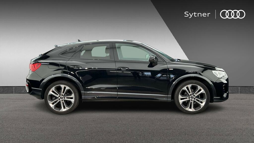 Audi Q3 35 Tfsi Black Edition S Tronic Black #4