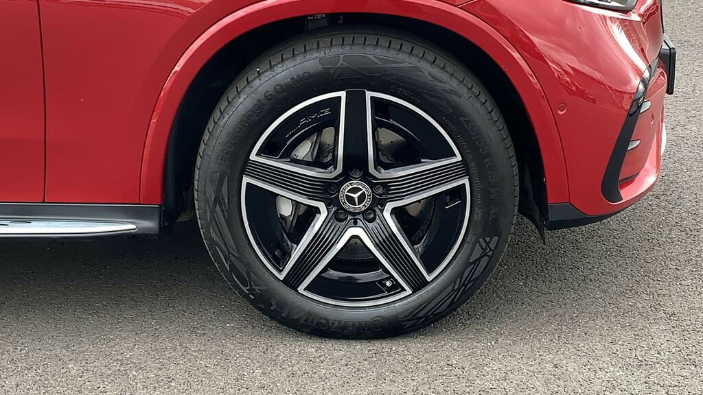 Mercedes-Benz GLC Class Glc 300 4Matic Amg Line 9G-tronic KU73MKV Red #5
