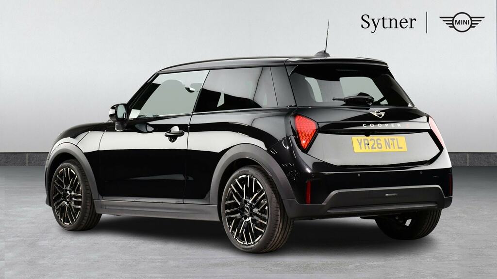 Mini Hatch 2.0 S Exclusive Level 2 YR26NTL Black #2