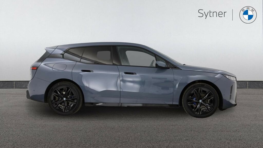 BMW iX 400Kw Xdrive60 M Sport 112Kwh Techpro YK25JSF Blue #3