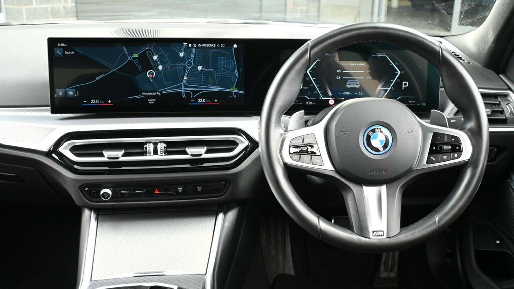 BMW 3 Series 330E M Sport Step Pro Pack WM24UEA White #5