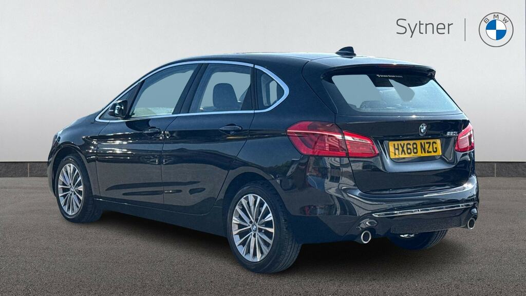 BMW 2 Series Active Tourer 220I Luxury Dct Black #2