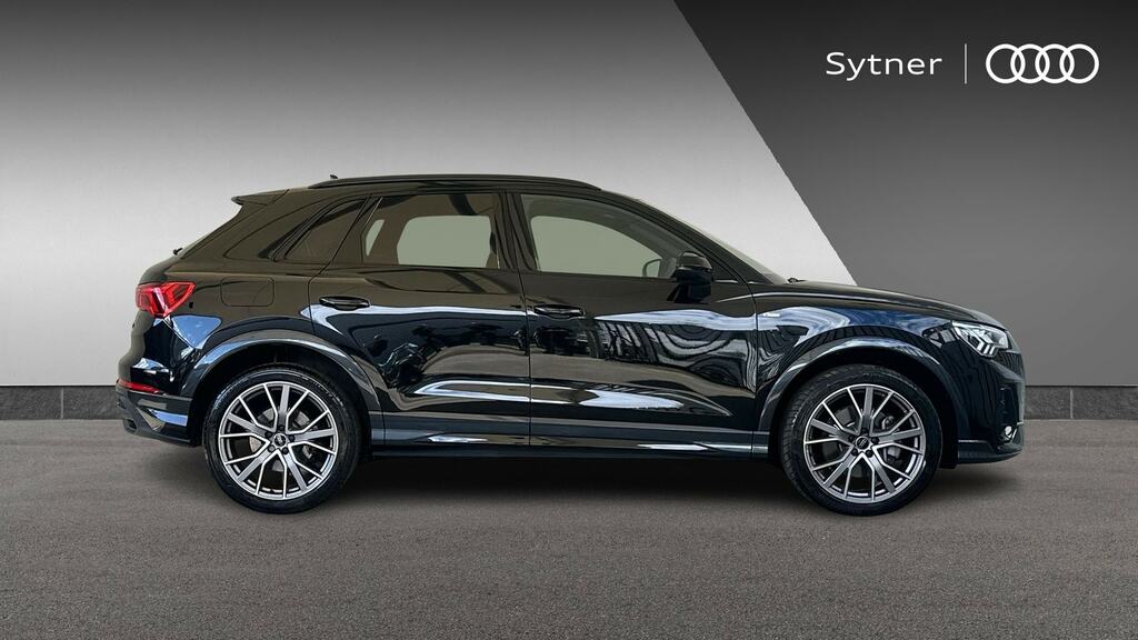 Audi Q3 40 Tdi 193 Qtro Black Ed S Tronic Tech Pro Black #4