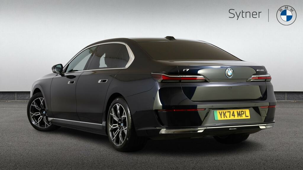 BMW i7 400Kw Xdrive60 Excellence Pro 105.7Kwh YK74MPL Black #2