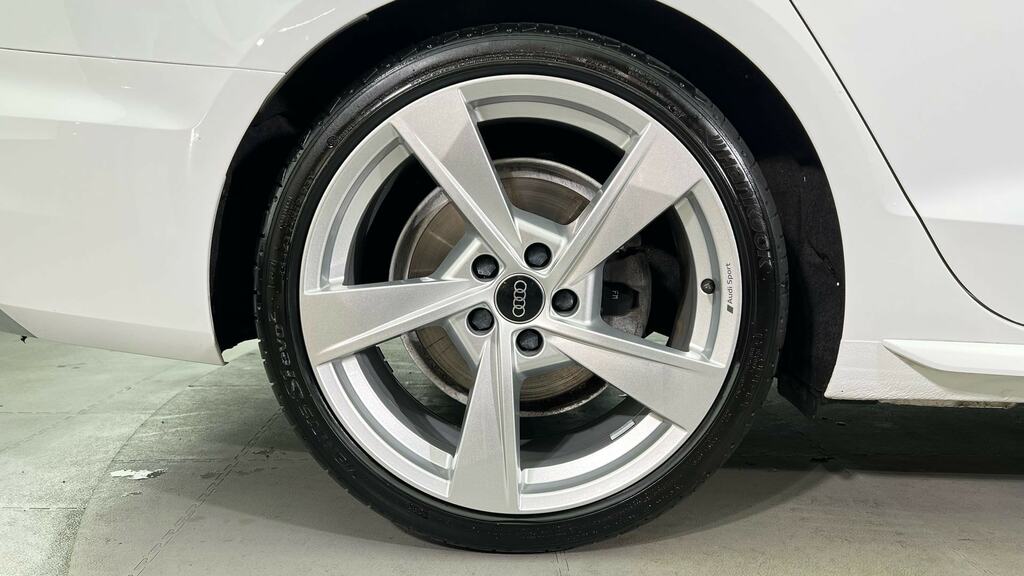 Audi A4 Avant 40 Tfsi 204 S Line S Tronic WN24VAJ White #5