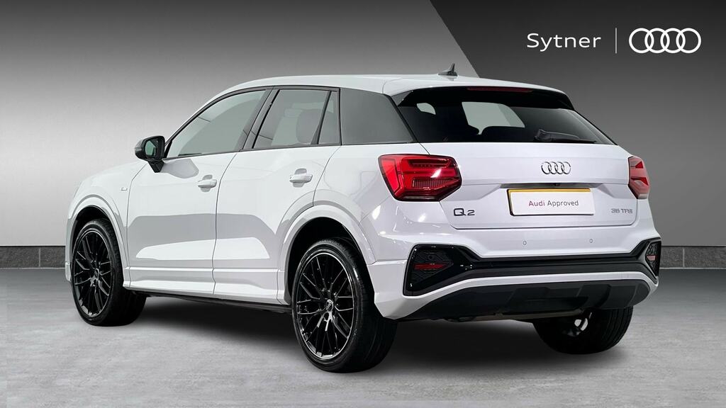 Audi Q2 35 Tfsi Black Edition S Tronic GK72BKZ White #3