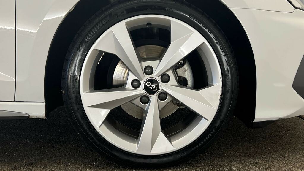 Audi A3 35 Tfsi S Line S Tronic RF23OJP White #5