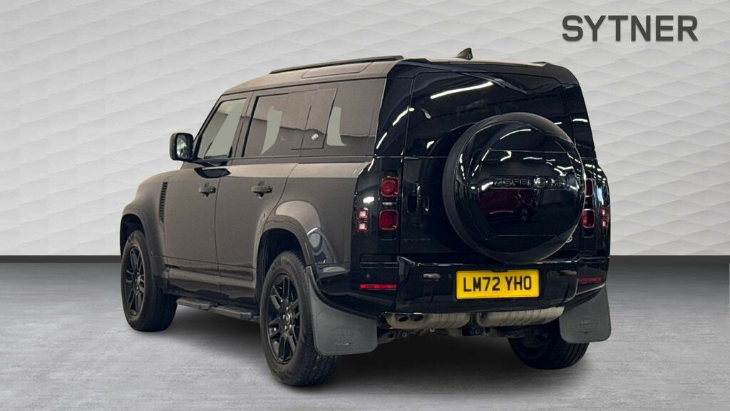Land Rover Defender 110 3.0 D250 X-dynamic S 110 LM72YHO Black #2