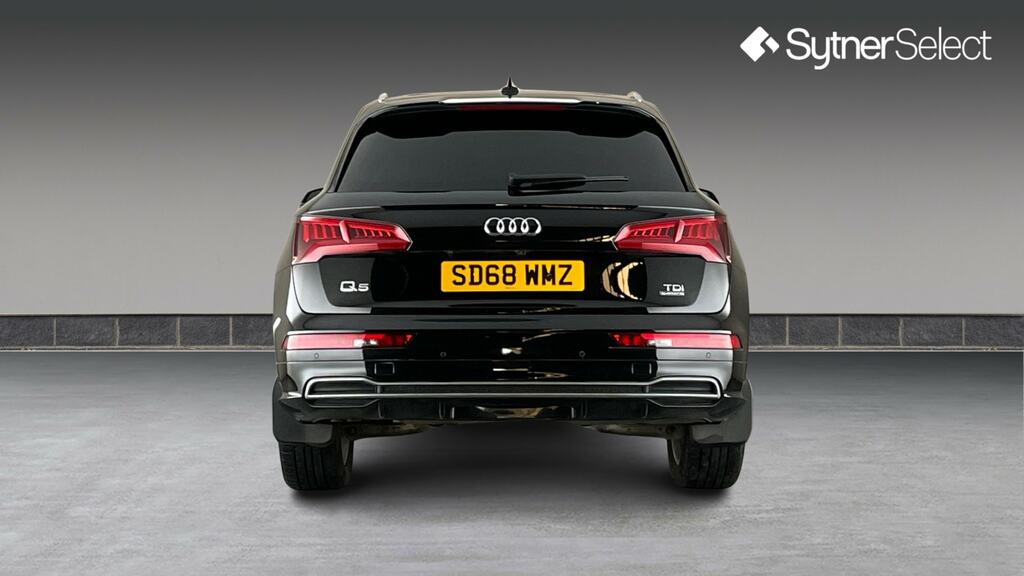 Audi Q5 2.0 Tdi Quattro S Line S Tronic Tech Pack SD68WMZ Black #5
