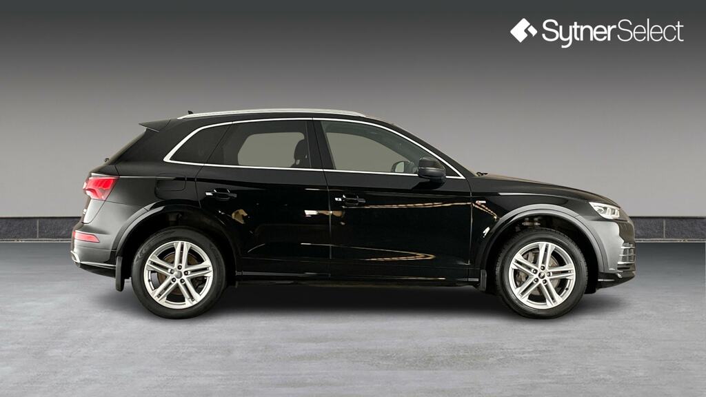 Audi Q5 2.0 Tdi Quattro S Line S Tronic Tech Pack SD68WMZ Black #3