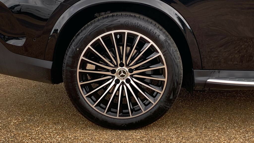 Mercedes-Benz GLC Class Glc 300D 4Matic Amg Line Prem Plus 9G-tronic Black #5
