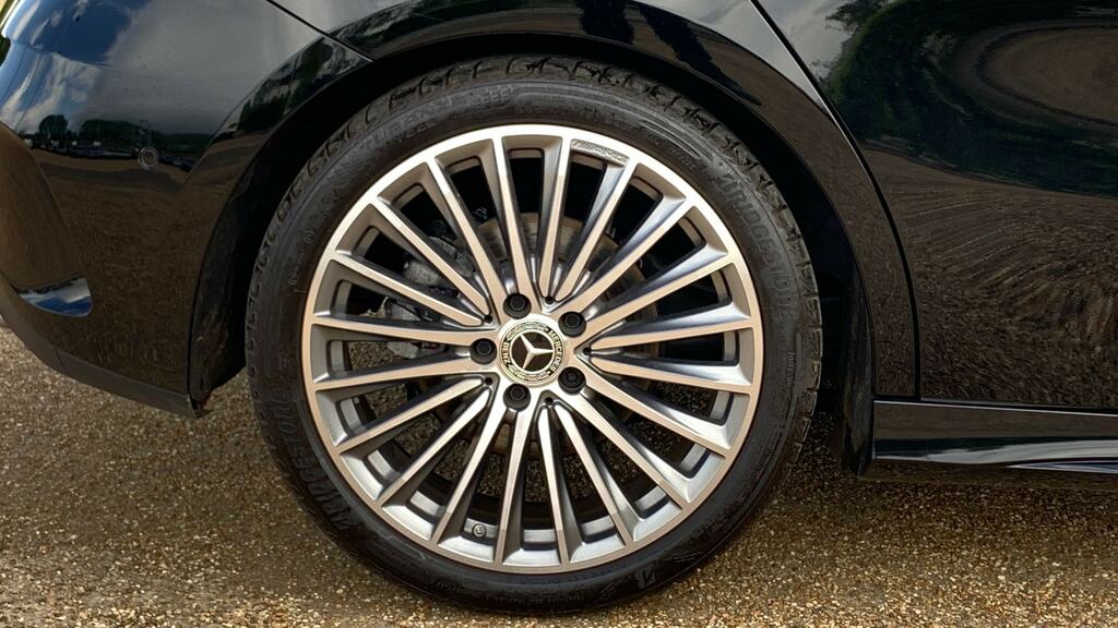 Mercedes-Benz A Class A200 Amg Line Premium Plus KN25BSO Black #5