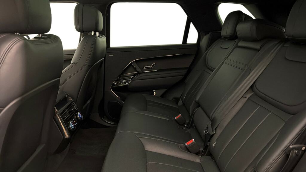 Land Rover Range Rover Sport 3.0 P510e FA23JSV Black #4