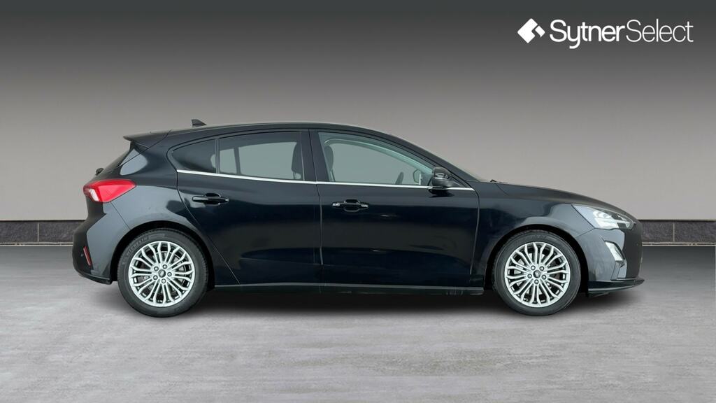 Ford Focus 2.0 Ecoblue Titanium X Black #3