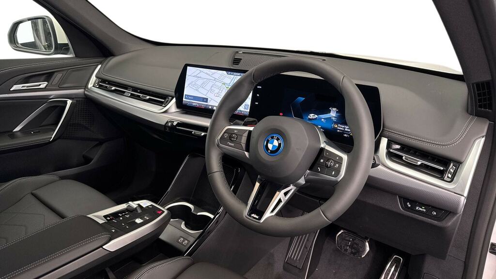 BMW iX1 230Kw Xdrive30 M Sport 65Kwh White #6