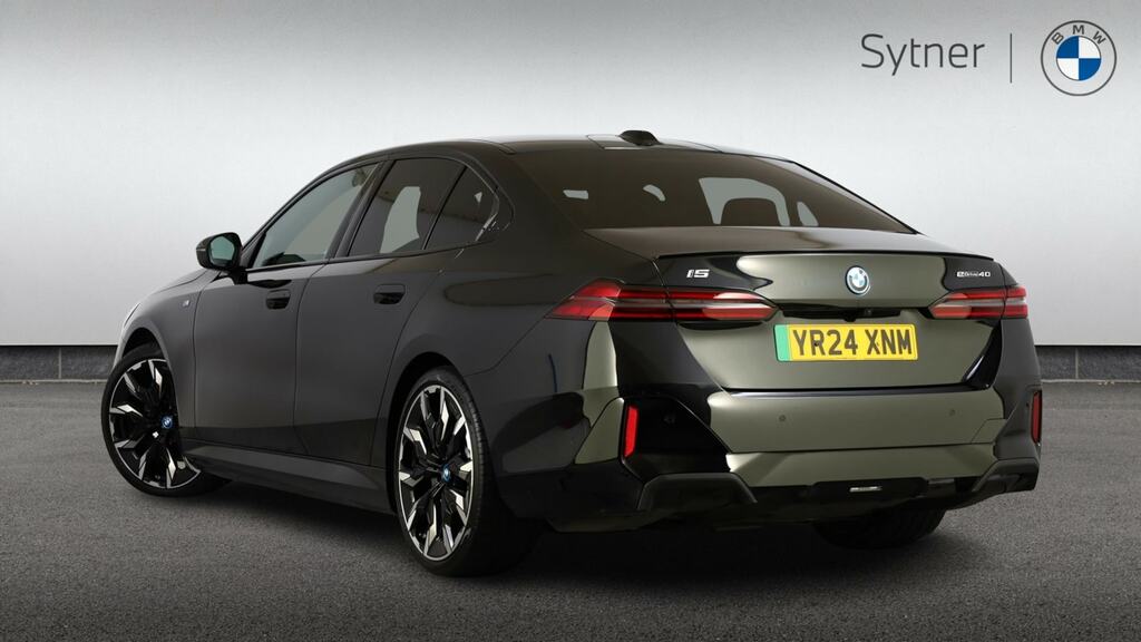 BMW i5 250Kw Edrive40 M Sport Pro 84Kwh Tech YR24XNM Black #2