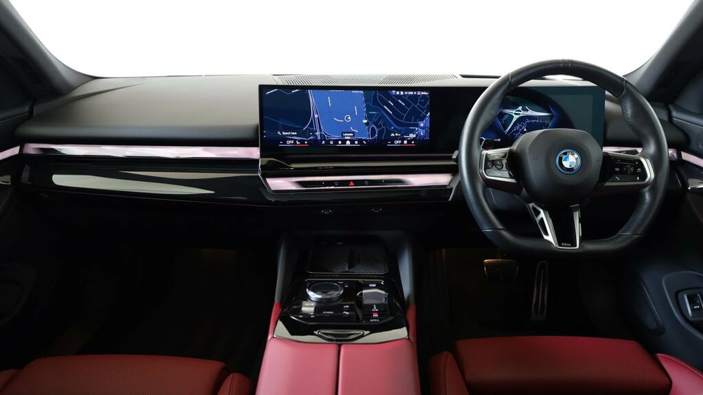 BMW i5 250Kw Edrive40 M Sport Pro 84Kwh Tech YR24XNM Black #4