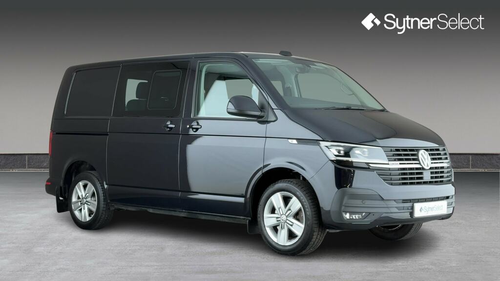 Volkswagen Transporter 2.0 Bitdi 199 Highline Kombi Van 4Motion Dsg Black