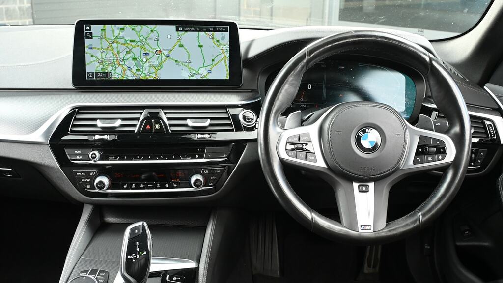 BMW 5 Series 520D Xdrive Mht M Sport Step HJ23OBZ Black #5