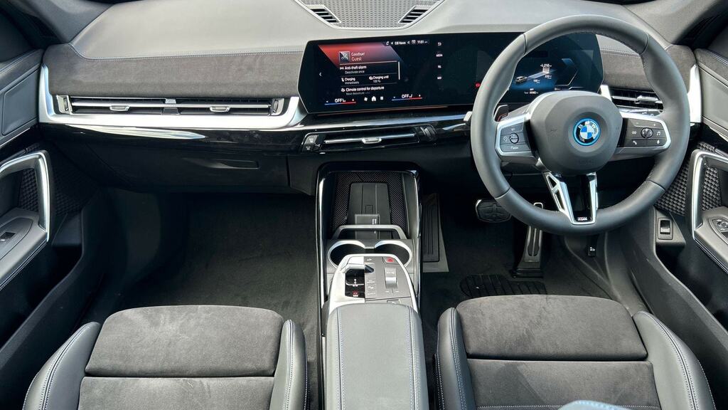 BMW iX1 230Kw Xdrive30 Shadow Edition 65Kwh Blue #4