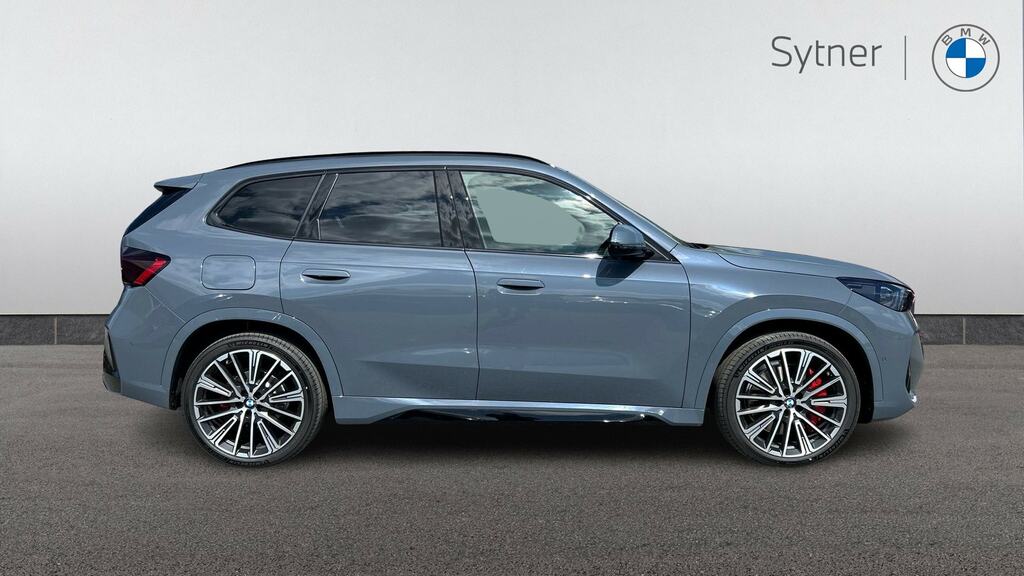 BMW iX1 230Kw Xdrive30 Shadow Edition 65Kwh Blue #3