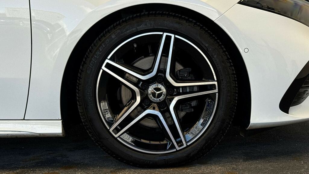 Mercedes-Benz A Class A200 Amg Line Executive YC25NDL White #5