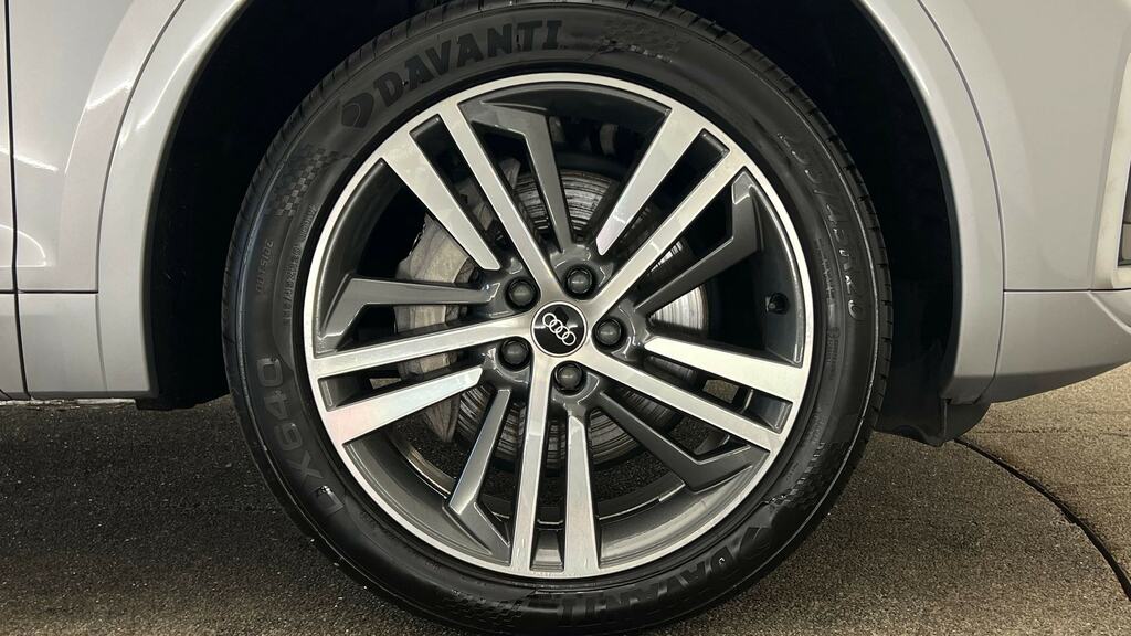 Audi Q5 55 Tfsi E Quattro Competition S Tronic KF21EZK Silver #5