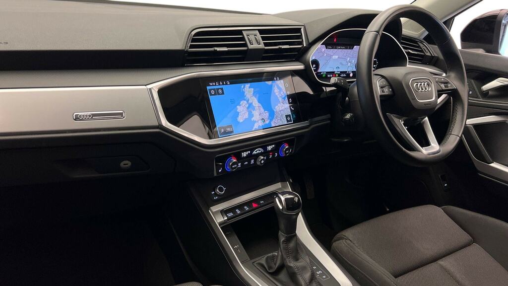 Audi Q3 35 Tfsi Sport S Tronic Comfortsound Pack RK22KTA Black #2