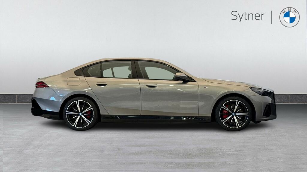 BMW i5 250Kw Edrive40 M Sport Pro 84Kwh NA24HPN Grey #3