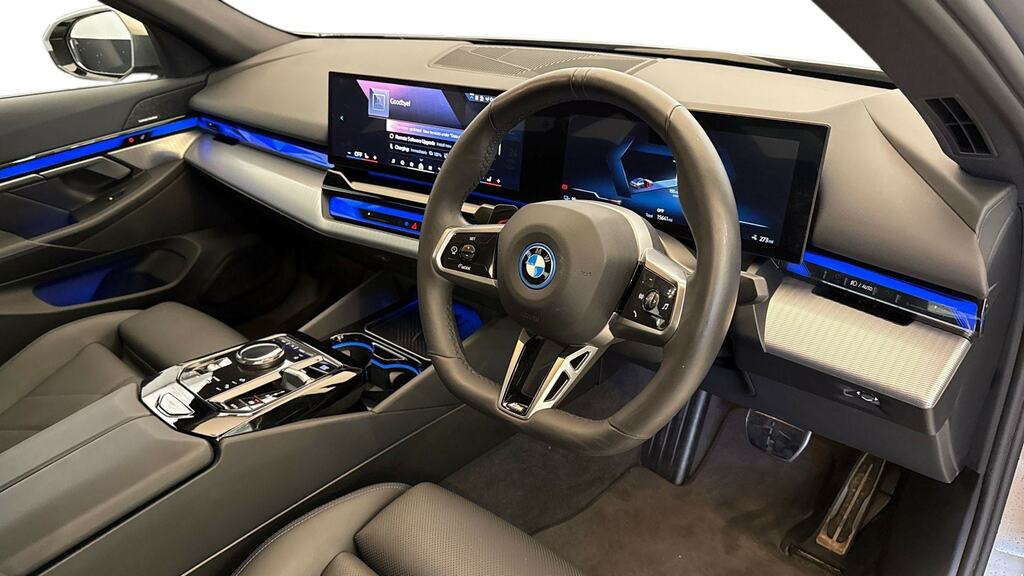 BMW i5 250Kw Edrive40 M Sport Pro 84Kwh NA24HPN Grey #6