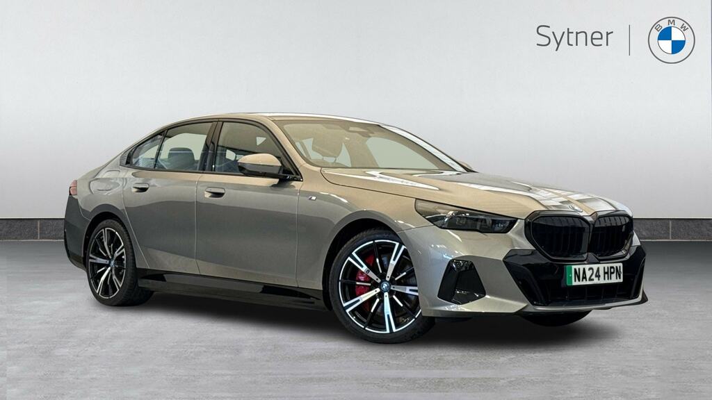BMW i5 250Kw Edrive40 M Sport Pro 84Kwh NA24HPN Grey