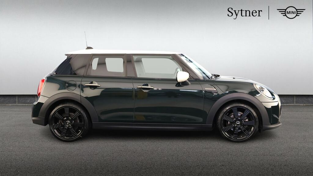 Mini Hatch 1.5 Cooper Resolute Edition Premium EU73FHF Green #3