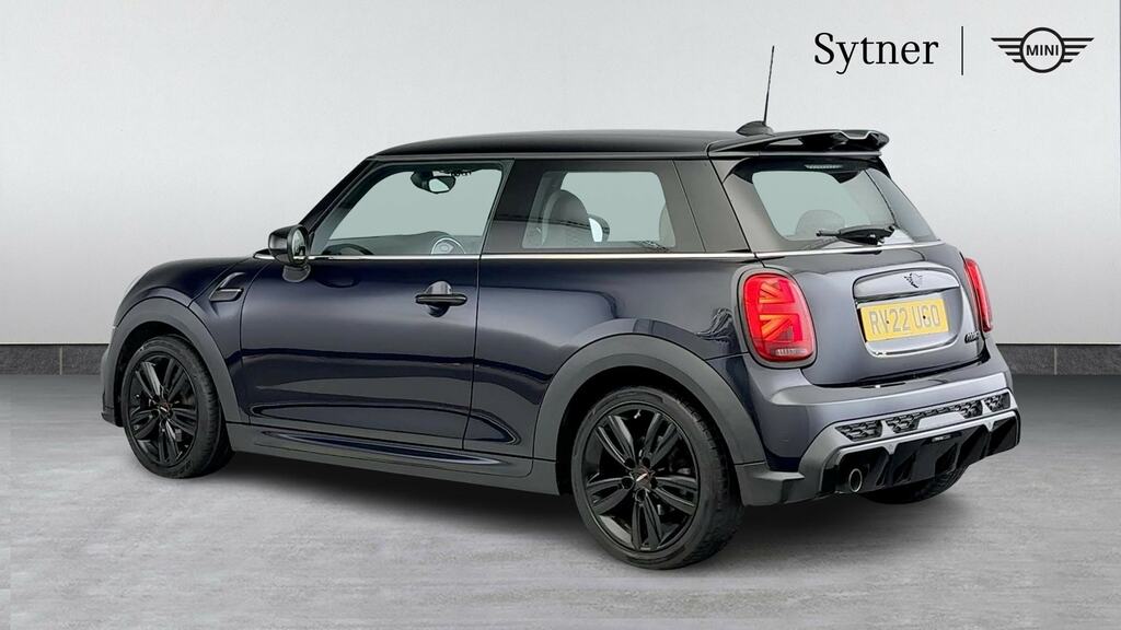 Mini Hatch 1.5 Cooper Sport Nav Pack RV22UGO Black #2