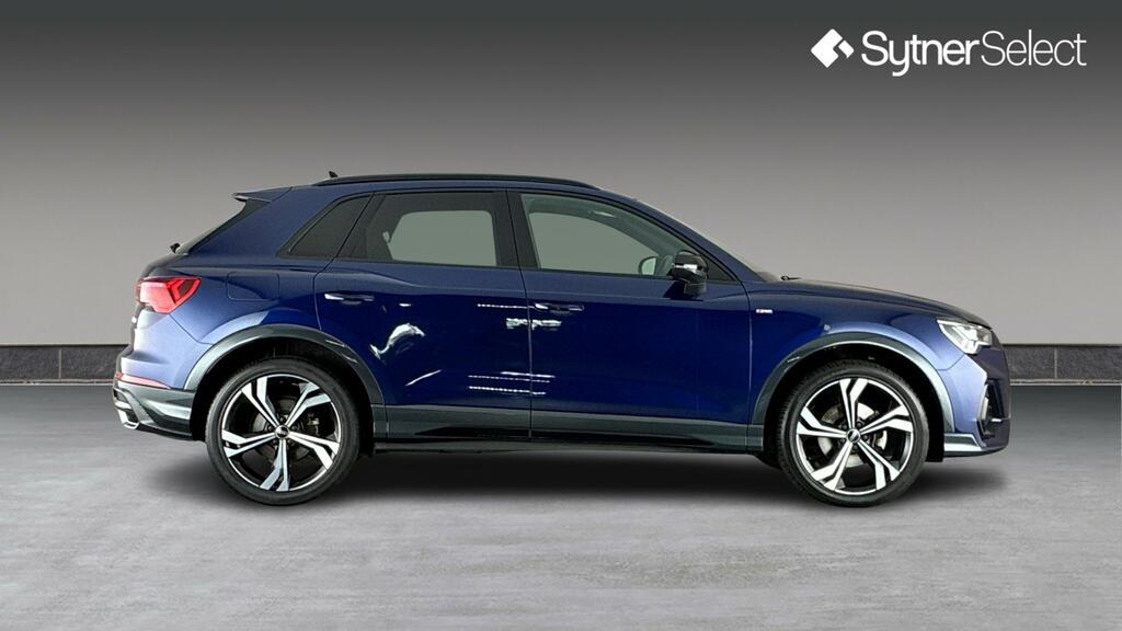 Audi Q3 35 Tfsi Edition 1 Comfortsound Pack GD21VGV Blue #3