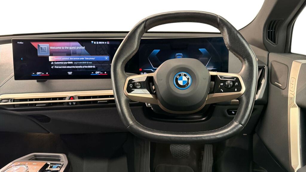 BMW iX 385Kw Xdrive50 M Sport 111.5Kwh Sky ML23AHA Black #5