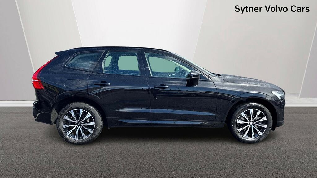Volvo XC60 2.0 B5p Plus Dark Awd Geartronic SH73GBX Black #3