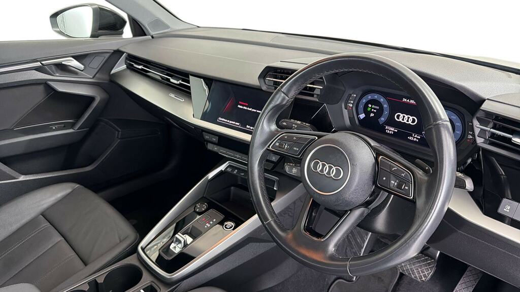 Audi A3 40 Tfsi E Sport S Tronic NL22YOJ Black #6