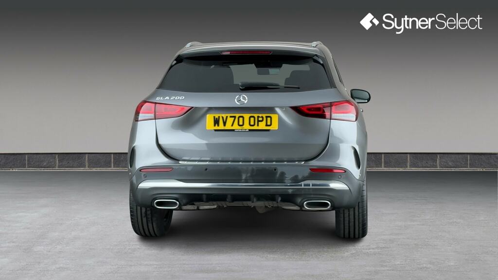 Mercedes-Benz GLA Class Gla 200 Amg Line Premium Grey #5