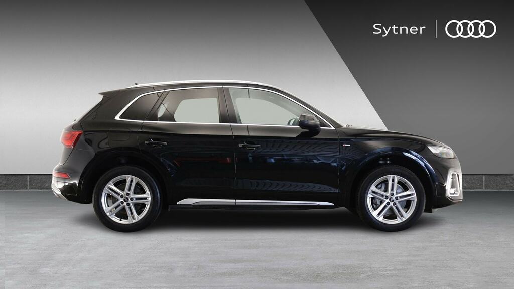 Audi Q5 40 Tdi Quattro S Line S Tronic Tech Pack KF73WPW Black #4