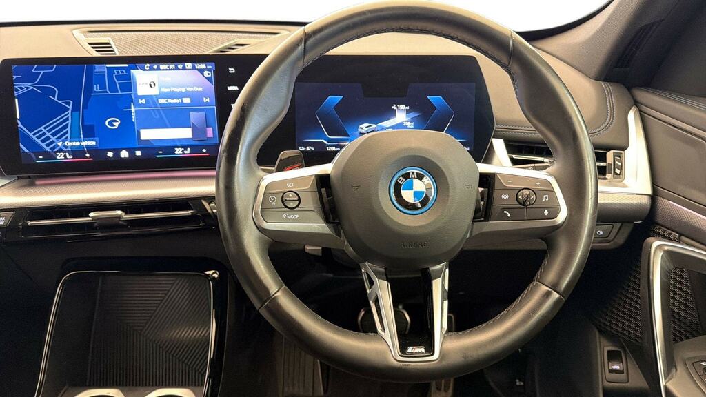 BMW iX1 230Kw Xdrive30 M Sport 65Kwh BT24DSY Green #5