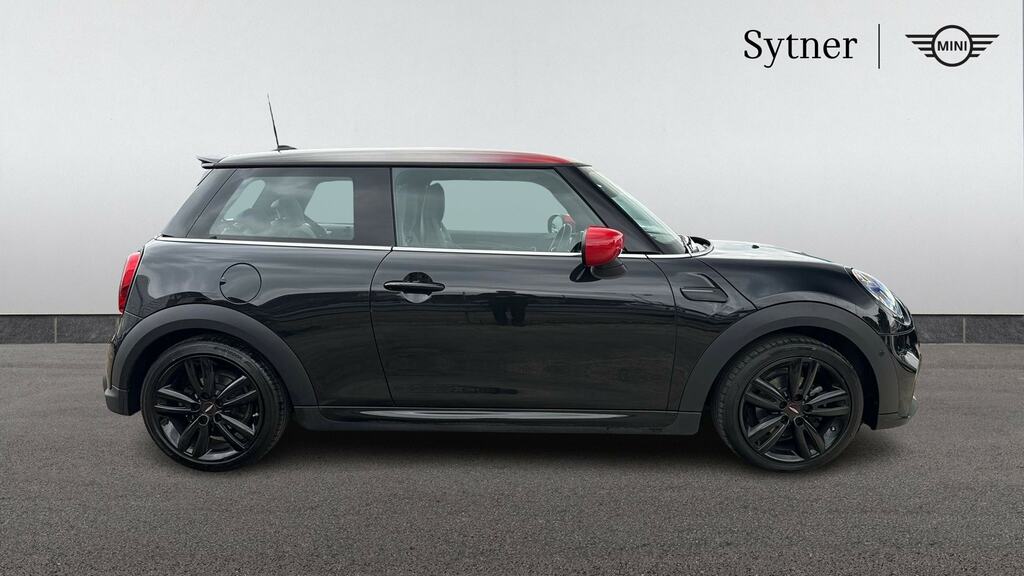 Mini Hatch 1.5 Cooper Sport Premium Plus KP73UDK Black #3
