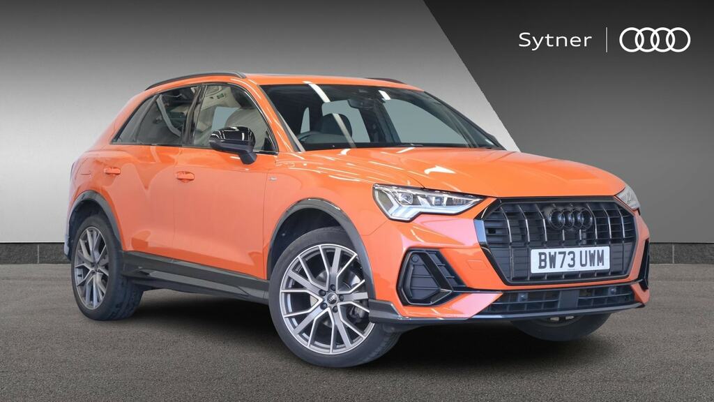 Audi Q3 35 Tfsi Black Edition Tech Pro Orange