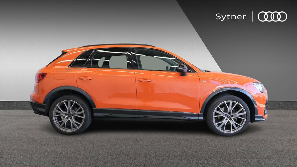 Audi Q3 35 Tfsi Black Edition Tech Pro BW73UWM Orange #4