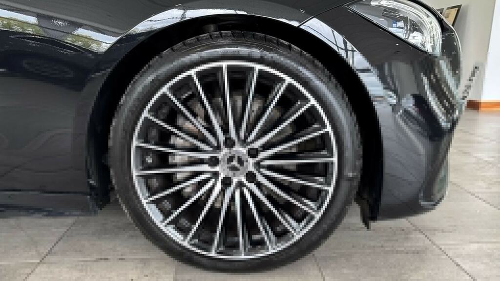Mercedes-Benz C Class C220d Amg Line Premium Plus 9G-tronic KN25FRX Black #5