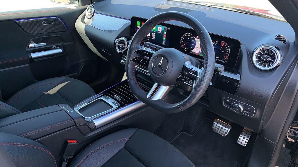 Mercedes-Benz GLA Class Gla 250E Amg Line Executive KN25FRF Black #3