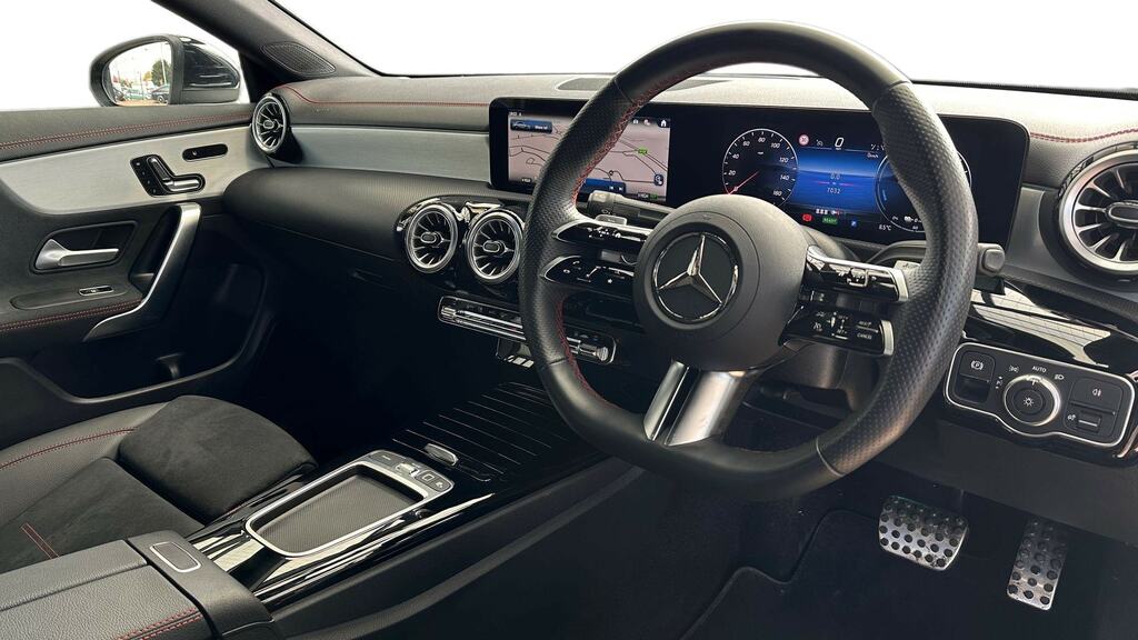 Mercedes-Benz CLA Class Cla 250E Amg Line Premium Tip Black #3