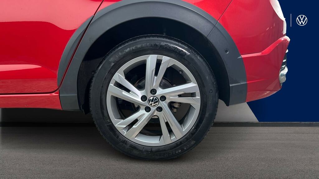 Volkswagen Taigo 1.5 Tsi 150 R-line Dsg MF22YHA Red #5