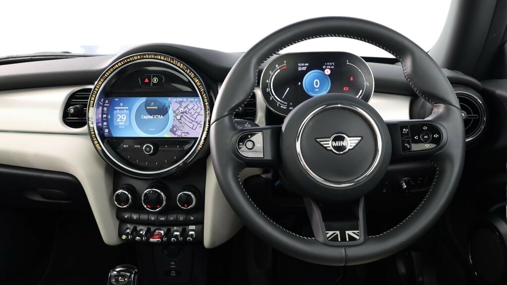 Mini Hatch 1.5 Cooper Exclusive Premium Plus ET23VRK Green #5